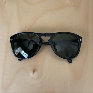 Persol 714 Black Polarized (54 21)